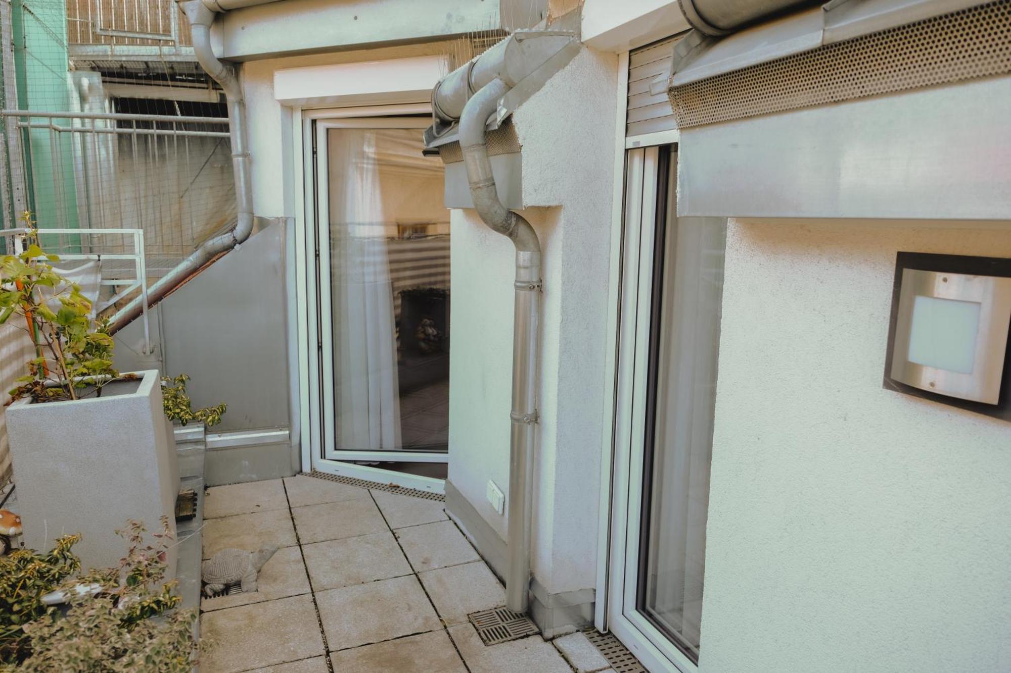 Terrace Apartment Near Volksoper And City Centre فيينا المظهر الخارجي الصورة
